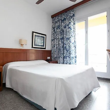 Prestige Goya Park 3*