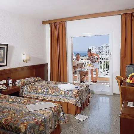 Prestige Goya Park Ρόζες